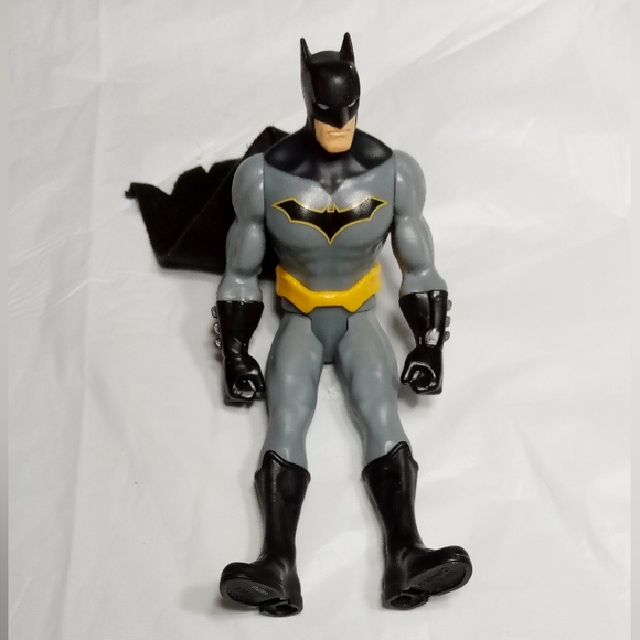 2018 Marvel Spiderman & 2017 Mattel Batman 6" Action Figures - Picture 4 of 13